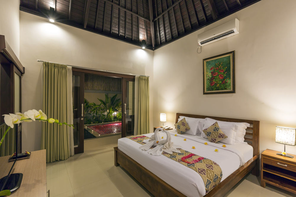 Kubal Villa Seminyak (Bali)