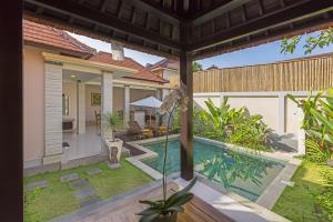 Kubal Seminyak (Bali)